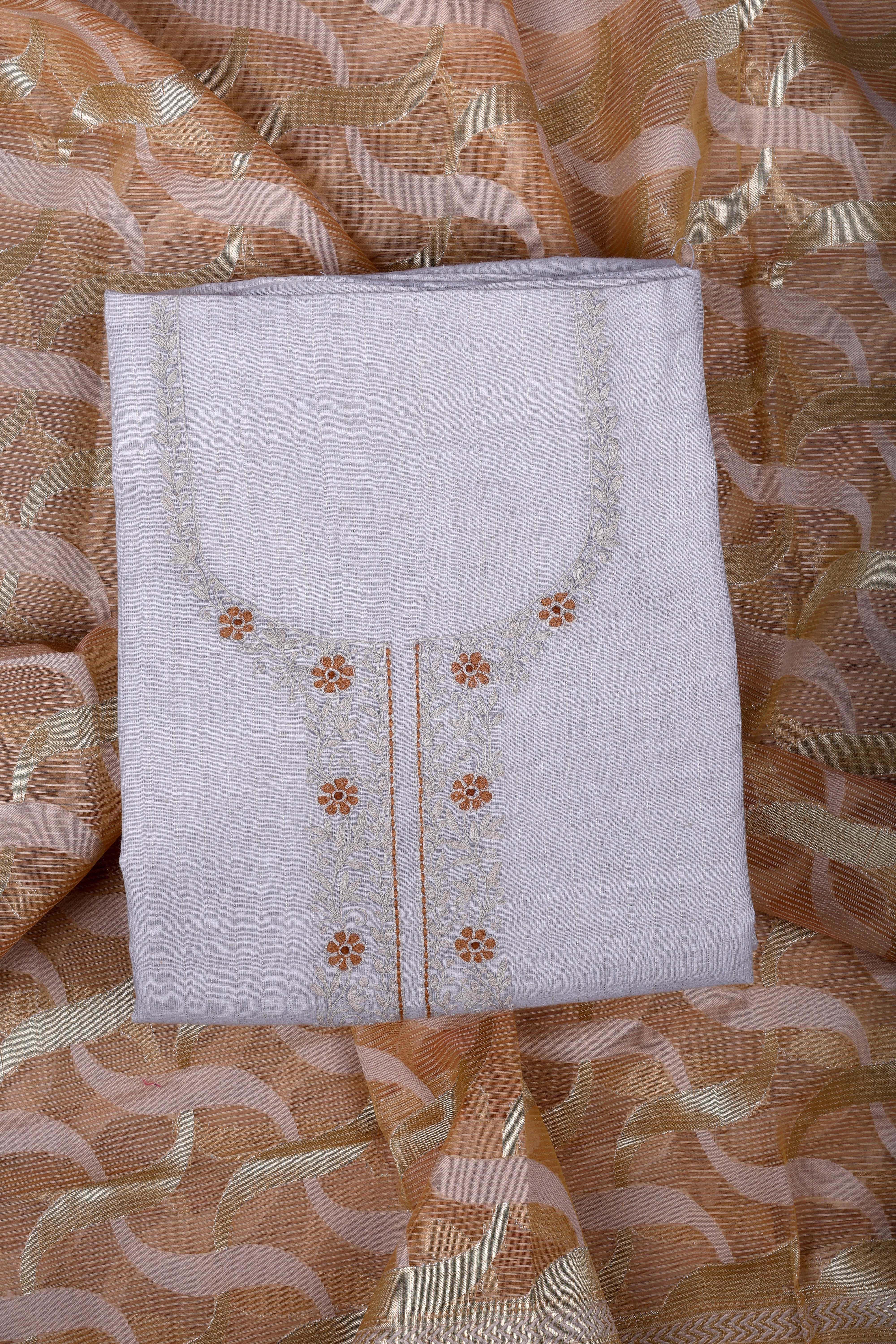 Elegant Ivory Jamdani Suit Set with Appliqué & Thread Work