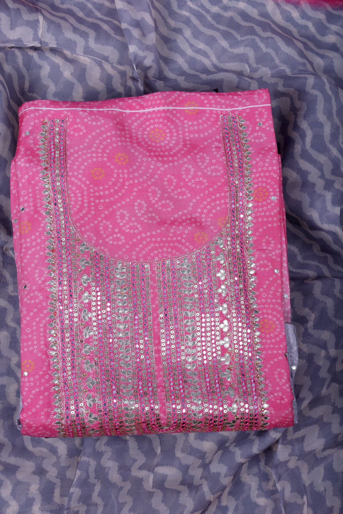 Elegant Pink Muslin Suit Set with Gotta Work & Bandhej Detailing