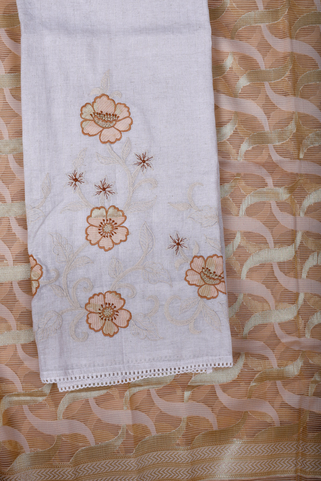 Elegant Ivory Jamdani Suit Set with Appliqué & Thread Work