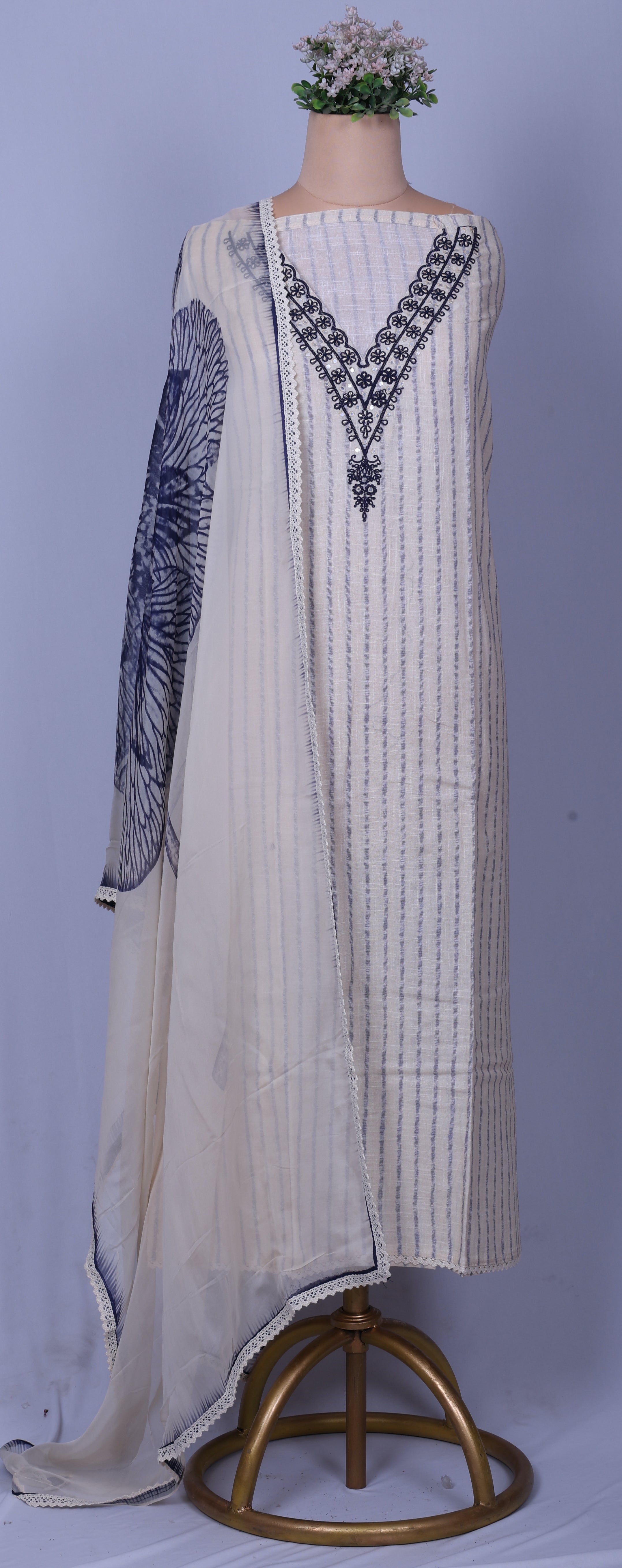 Elegant Ivory Linen Suit Set with Thread & Mirror Work