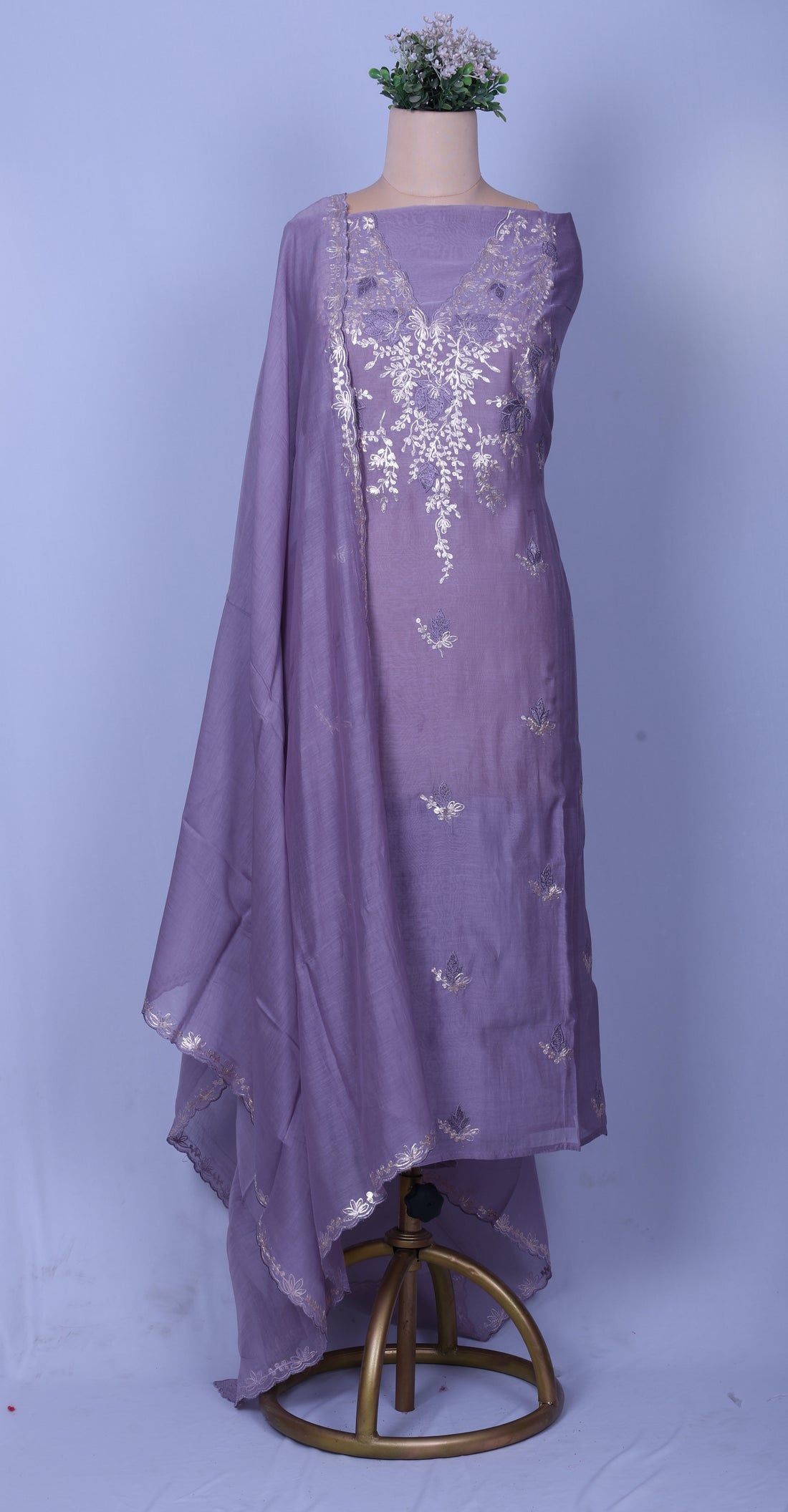 Lavender Chanderi Silk Suit Set with Elegant Pitta Work