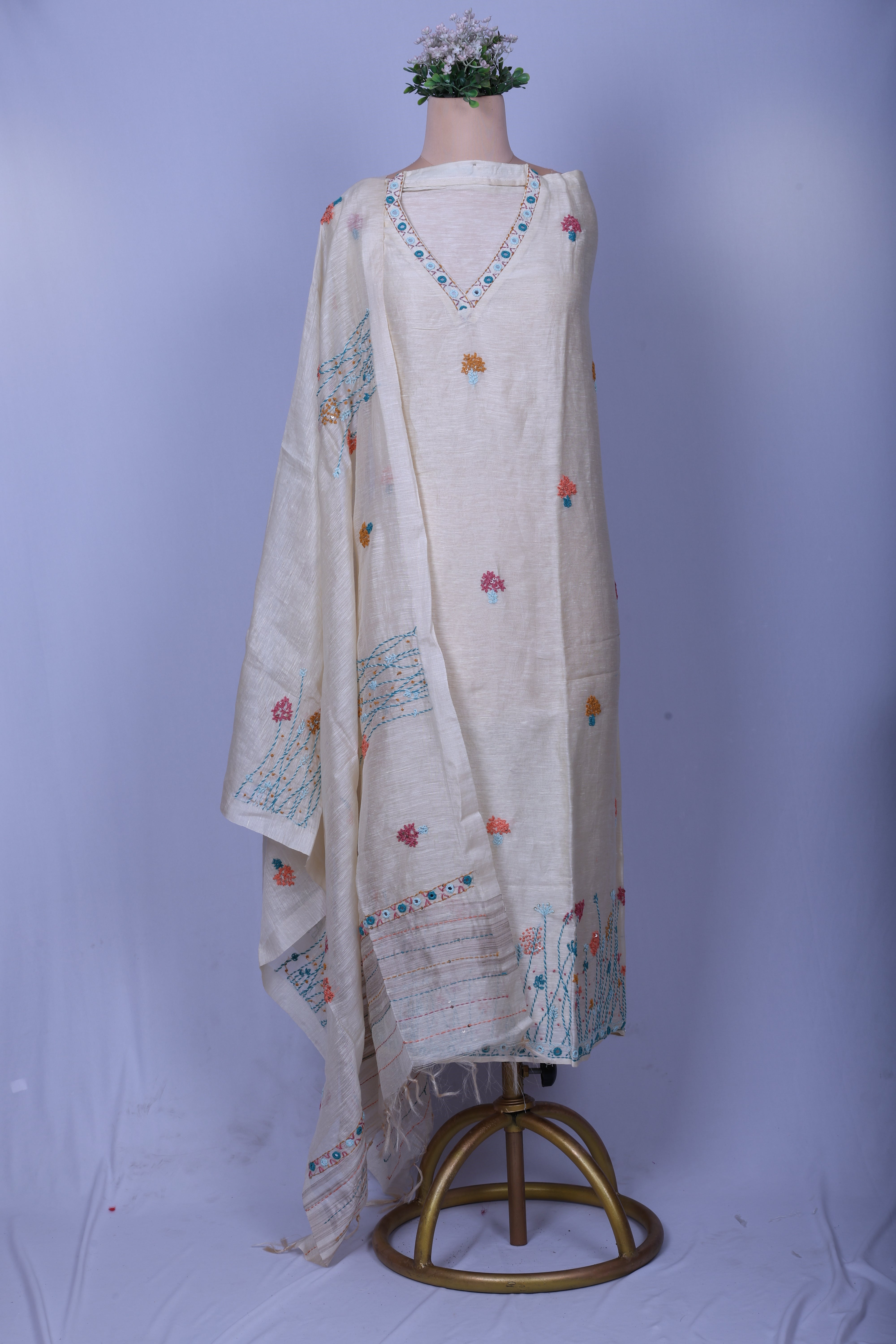 Ivory Linen Silk Suit Set with Thread & Mirror Work