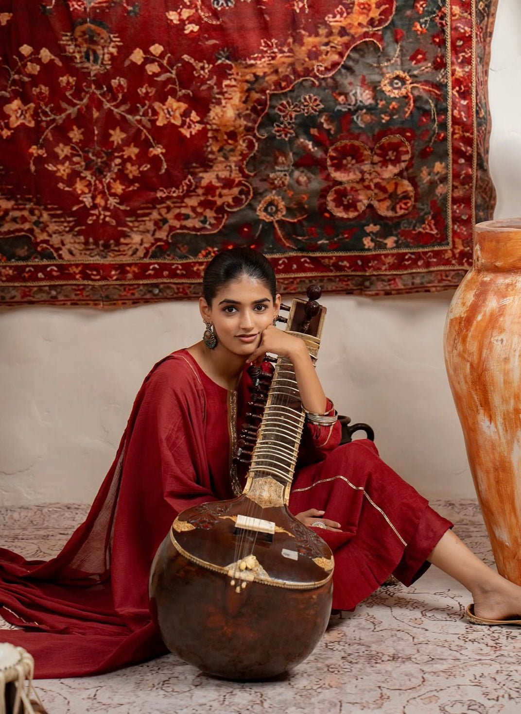 Deep Maroon Mul Chanderi Suit Set with Minimal Gold Detailing