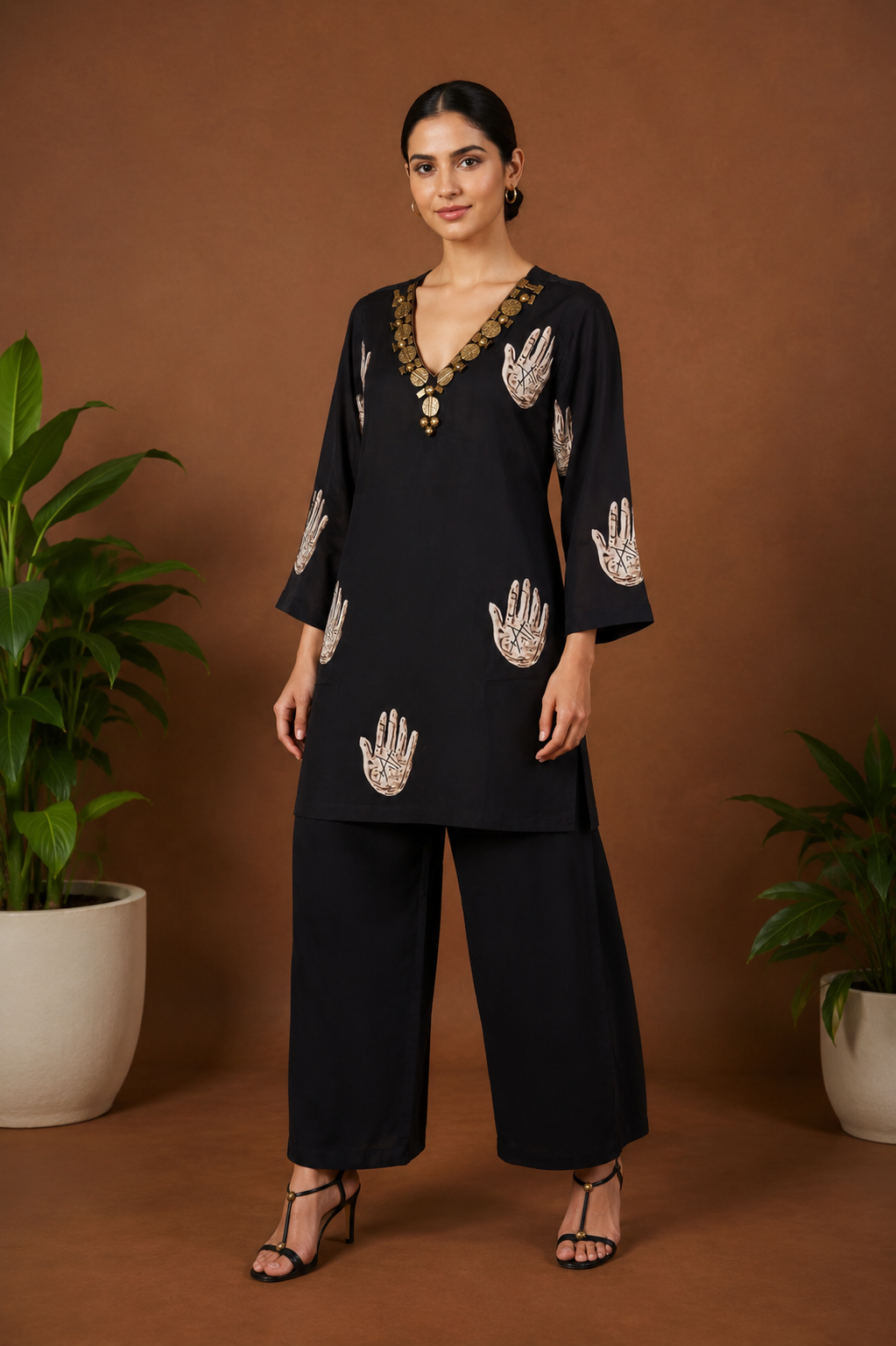 Black Muslin Coord Set with Hand Motif Print & Metal Neck Embellishment